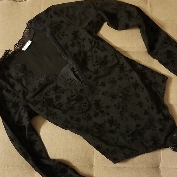 Free People Babes in Bandeaus Black Mesh Velvet Long Sleeve Deep V Neck Bodysuit - Picture 11 of 16
